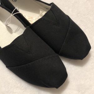 Fashion, black womens slip on shoes , size 9